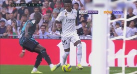 巴塞罗那瓦伦西亚比赛场地未定：诺坎普或部分开放，克鲁伊夫球场待命